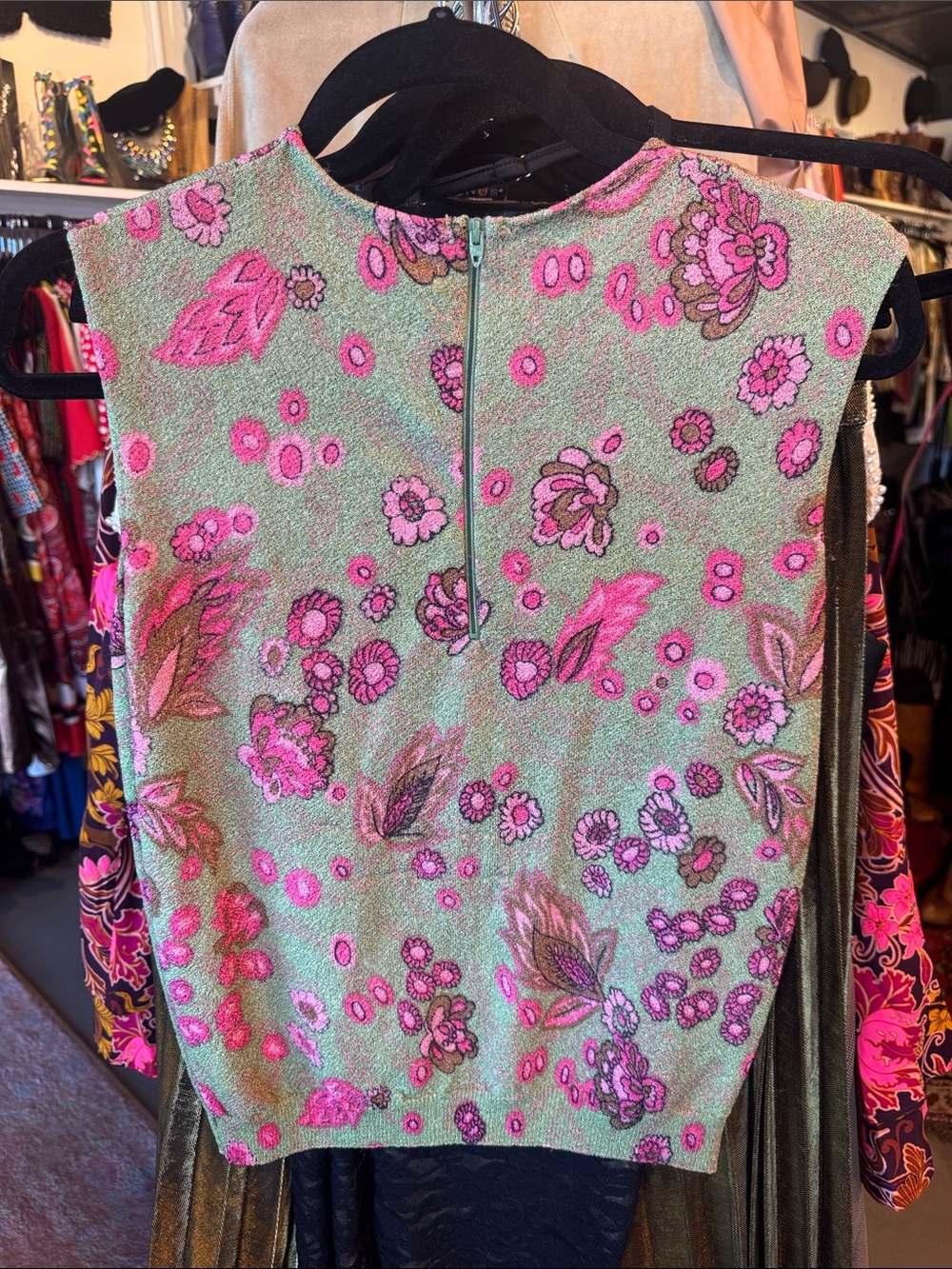 Vintage Floral Sleeveless Shimmer Knit Top - Pink on Green - Picture 7 of 7
